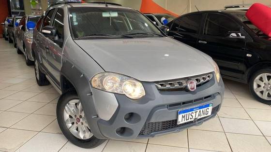FIAT PALIO 1.8 MPI ADVENTURE WEEKEND 16V FLEX 4P AUTOMATIZADO FIAT PALIO 1.8 MPI ADVENTURE WEEKEND 16V FLEX 4P AUTOMATIZADO